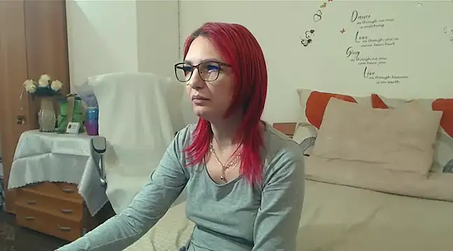 Evadesirex46 online show from 17, 2, 2025