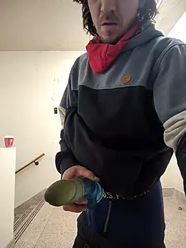 Lilsmokeshow017 online show from 14, 11, 2025