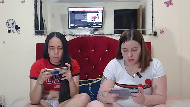 Snapshot of Lola_barbara chatting on 6, 12, 2024 Lola barbara online show from 6, 12, 2024