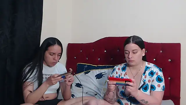 Snapshot of Lola_barbara chatting on 10, 10, 2025 Lola barbara online show from 10, 10, 2025