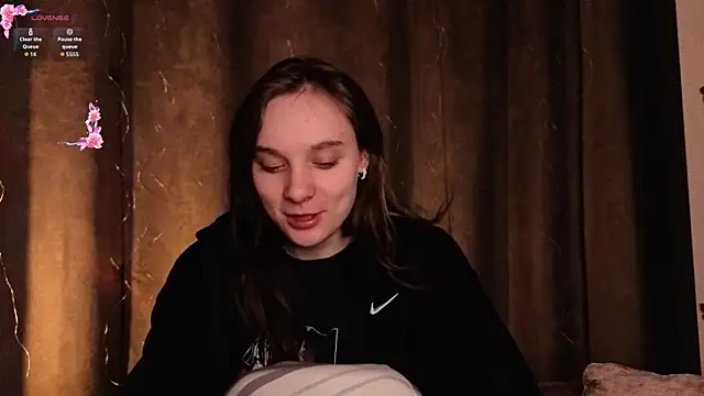 NaokoStifel online show from 25, 2, 2026