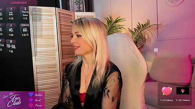 Gloria Lovely online show from 23, 1, 2025