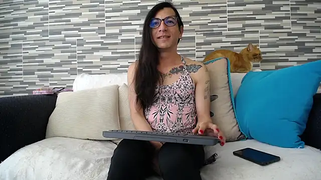 Snapshot of VioletaGomezCo chatting on 7, 11, 2025 VioletaGomezCo online show from 7, 11, 2025