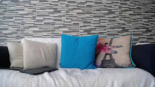 Snapshot of VioletaGomezCo chatting on 14, 11, 2025 VioletaGomezCo online show from 14, 11, 2025