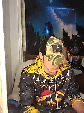 Snapshot of L0ST_BOi chatting on 25, 1, 2025 L0ST BOi online show from 25, 1, 2025