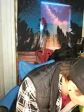 Snapshot of L0ST_BOi chatting on 4, 2, 2025 L0ST BOi online show from 4, 2, 2025