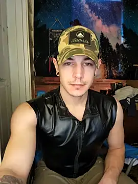 Snapshot of L0ST_BOi chatting on 10, 2, 2025 L0ST BOi online show from 10, 2, 2025