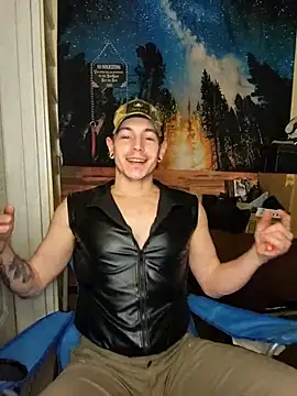 Snapshot of L0ST_BOi chatting on 11, 2, 2025 L0ST BOi online show from 11, 2, 2025