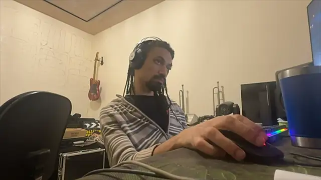 Snapshot of hotcamboy420 chatting on 4, 11, 2025 hotcamboy420 online show from 4, 11, 2025