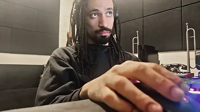 Snapshot of hotcamboy420 chatting on 10, 11, 2025 hotcamboy420 online show from 10, 11, 2025