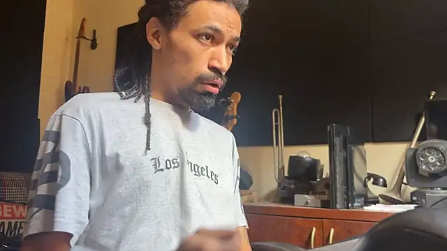 Snapshot of hotcamboy420 chatting on 27, 11, 2025 hotcamboy420 online show from 27, 11, 2025