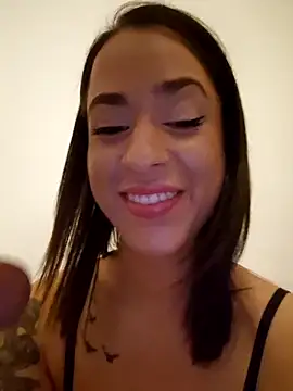 Snapshot of LydiaMaus96 chatting on 4, 12, 2025 LydiaMaus96 online show from 4, 12, 2025