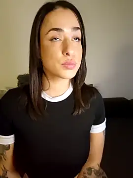 Snapshot of LydiaMaus96 chatting on 6, 2, 2026 LydiaMaus96 online show from 6, 2, 2026