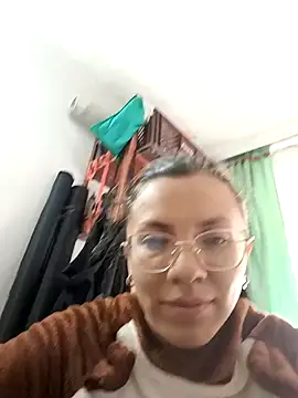 Snapshot of karlamorris_ chatting on 10, 1, 2025 karlamorris online show from 10, 1, 2025