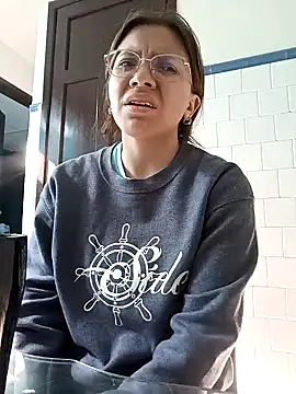 Snapshot of karlamorris_ chatting on 17, 1, 2025 karlamorris online show from 17, 1, 2025