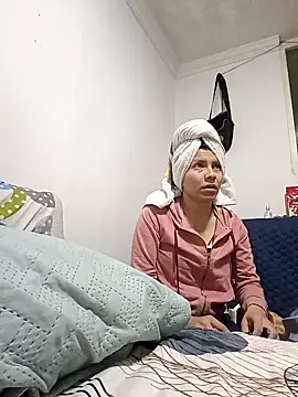 Snapshot of karlamorris_ chatting on 18, 1, 2025 karlamorris online show from 18, 1, 2025