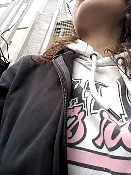 Snapshot of karlamorris_ chatting on 28, 1, 2025 karlamorris online show from 28, 1, 2025