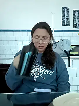 Snapshot of karlamorris_ chatting on 10, 2, 2025 karlamorris online show from 10, 2, 2025