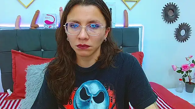 Snapshot of karlamorris_ chatting on 20, 2, 2025 karlamorris online show from 20, 2, 2025