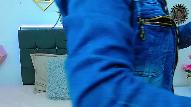 Snapshot of karlamorris_ chatting on 22, 2, 2025 karlamorris online show from 22, 2, 2025