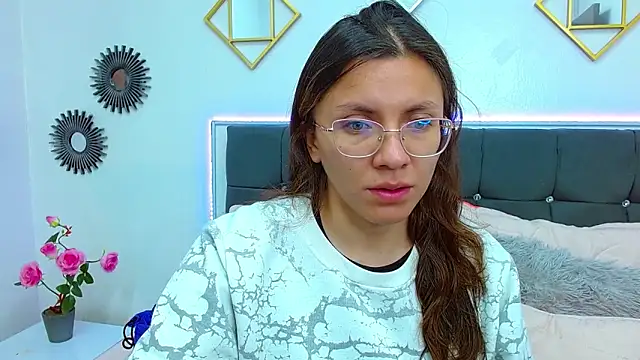 Snapshot of karlamorris_ chatting on 9, 3, 2025 karlamorris online show from 9, 3, 2025