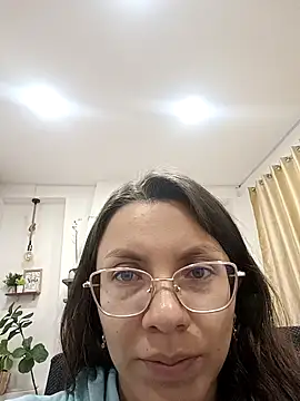 Snapshot of karlamorris_ chatting on 5, 10, 2025 karlamorris online show from 5, 10, 2025