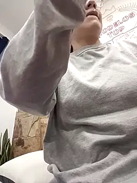 Snapshot of karlamorris_ chatting on 10, 10, 2025 karlamorris online show from 10, 10, 2025