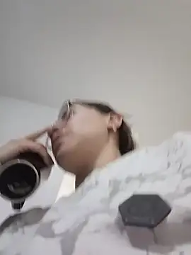 Snapshot of karlamorris_ chatting on 21, 10, 2025 karlamorris online show from 21, 10, 2025