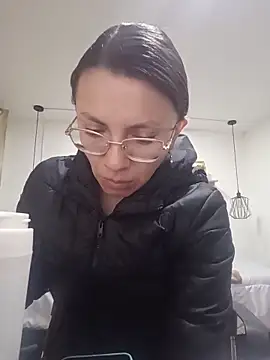 Snapshot of karlamorris_ chatting on 31, 10, 2025 karlamorris online show from 31, 10, 2025