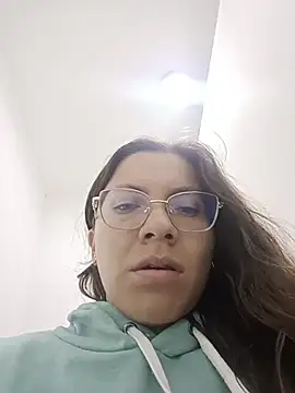 Snapshot of karlamorris_ chatting on 28, 11, 2025 karlamorris online show from 28, 11, 2025