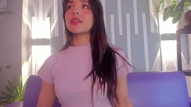 Snapshot of Sophy_SmileSweet chatting on 3, 1, 2025 Sophy SmileSweet online show from 3, 1, 2025