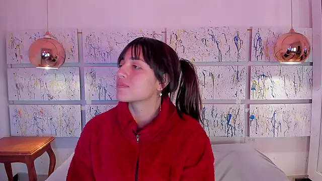 Snapshot of Sophy_SmileSweet chatting on 21, 1, 2025 Sophy SmileSweet online show from 21, 1, 2025