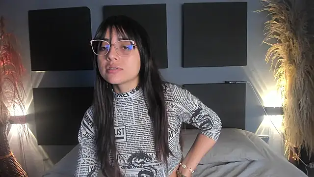 Snapshot of Sophy_SmileSweet chatting on 6, 2, 2025 Sophy SmileSweet online show from 6, 2, 2025