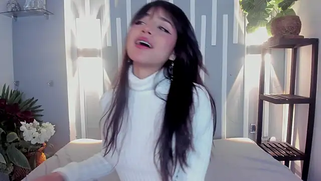 Snapshot of Sophy_SmileSweet chatting on 11, 2, 2025 Sophy SmileSweet online show from 11, 2, 2025