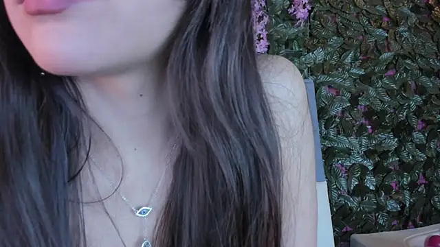 Snapshot of Sophy_SmileSweet chatting on 21, 2, 2025 Sophy SmileSweet online show from 21, 2, 2025