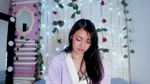 Snapshot of Sophy_SmileSweet chatting on 7, 3, 2025 Sophy SmileSweet online show from 7, 3, 2025