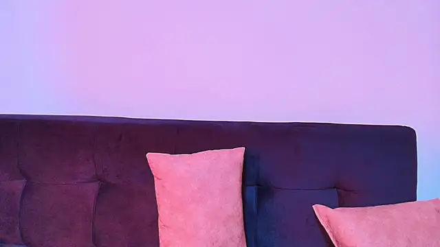 Snapshot of Sophy_SmileSweet chatting on 11, 3, 2025 Sophy SmileSweet online show from 11, 3, 2025