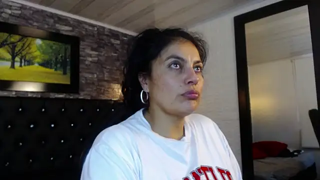 Lust Mom41 online show from 4, 12, 2024