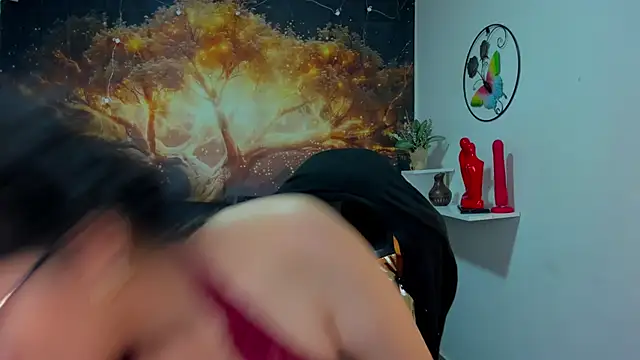 Lust Mom41 online show from 15, 12, 2024