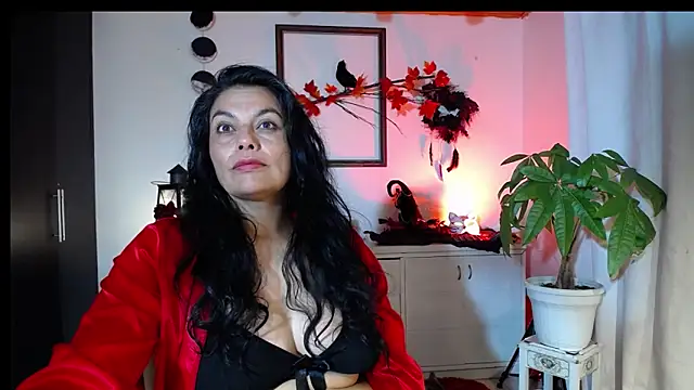 Lust Mom41 online show from 15, 10, 2025