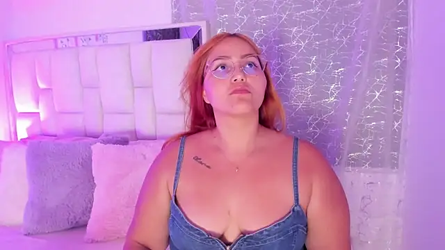 LeahxBarker online show from 18, 9, 2025