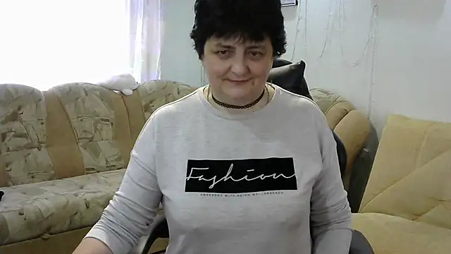 Snapshot of IsXLoves chatting on 26, 2, 2025 IsXLoves online show from 26, 2, 2025