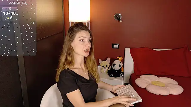 Snapshot of sexy_blondegirl chatting on 16, 2, 2026 sexy blondegirl online show from 16, 2, 2026