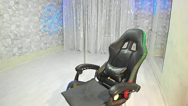 JessicaFamee online show from 20, 9, 2025