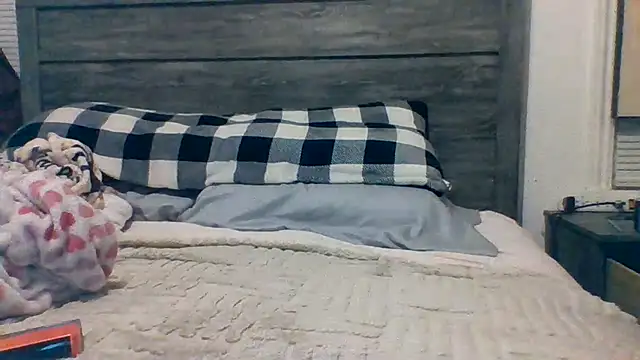 Houstonslong1 online show from 23, 2, 2025