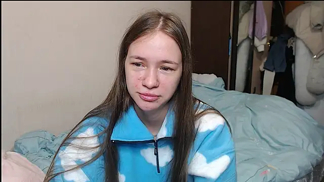 leila bambi  online show from 13, 2, 2025