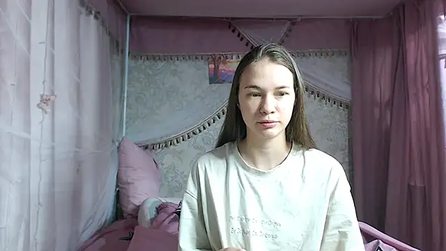 leila bambi  online show from 27, 11, 2025