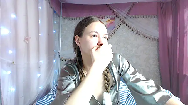 leila bambi  online show from 16, 1, 2026