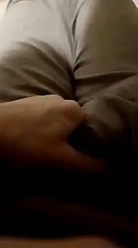 Snapshot of NudeYogaBoy chatting on 4, 1, 2025 NudeYogaBoy online show from 4, 1, 2025