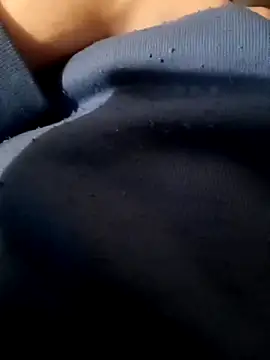 Snapshot of NudeYogaBoy chatting on 6, 2, 2025 NudeYogaBoy online show from 6, 2, 2025